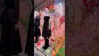 DIOR in NEW YORK #dior #nyc #newyork #christmas #christmasdecor