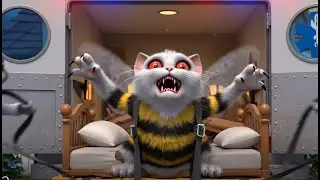 OMG! Baby Kitten Eats Honey and Turns into a Honey Monster! 🐱🍯😱👹