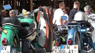 Markdorfer Stadtfest 2025 Motorrad-Oldtimer Treffen vor dem Rathaus