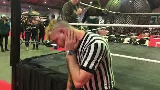 Referee gets a Stinkface