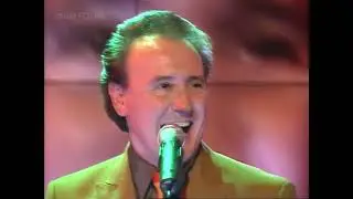 The All Seeing I feat. Tony Christie - Walk Like A Panther - TOTP - 22 January 1999