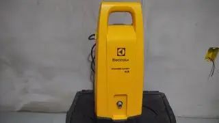 Lavadora de alta pressão ( ELECTROLUX POWER WASH ECO).  #lavajato #electrolux #limpeza