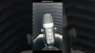 Pro Recording Isolation Shield - Enhance Your Audio