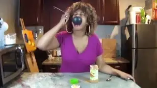 GloZell cinnamon challenge - harmonizator