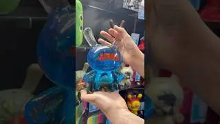 Jaws 50th Anniversary Figures & Game! Kidrobot Dunny Jaws Movie Poster #toyfair #jaws50th #kidrobot