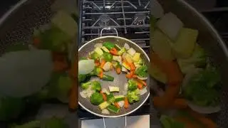 Hibachi Vegetables &ndash; Quick & Delicious Japanese-Style Side Dish! 🥦🥕🍚