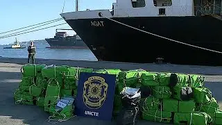 Navio com mais de uma tonelada de coca&iacute;na apreendido ao largo de Portugal