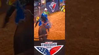 Bull riding #rodeo #bullriding #cowboys
