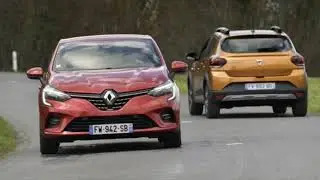 Renault Clio vs Dacia Sandero 2021