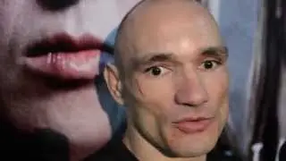 Vitor Miranda comenta vit&oacute;ria no UFC 190 logo ap&oacute;s nocautear Clint Hester