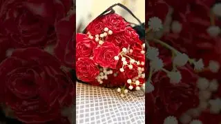 Handmade with Love❤️ ✨What's your favorite flower color to work with?🤔Let me know in the comments👇