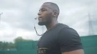 Champ performance with Mustapha Carayol
