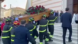 Roseto e i vigili del fuoco salutano il collega Alessandro Dell'Orletta