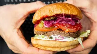 EASY VEGGIE BURGER RECIPE | MEAL PREP | BEST FREEZABLE VEGAN BURGER