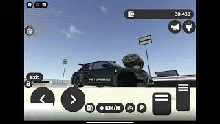 Racing @Thatonehsvvncommodore . #greenville #games #roblox #cars