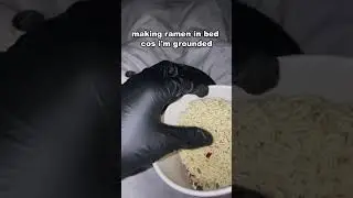Making Ramen in bed...