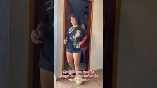 Quando sua fam&iacute;lia quer entrar no carro antes de destravar as portas. #humor #gaming