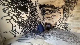 Self-Portrait in a Convex Mirror (time lapse)