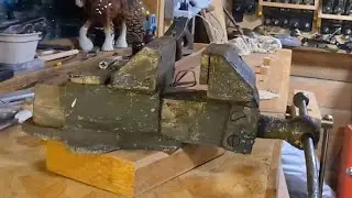 My first auction haul of 2026. A very rough old vice.