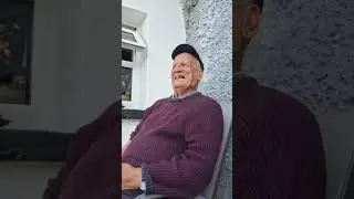 Harry Walsh chatting with Michael John McDonagh in Magherabeg during the summer of 2025