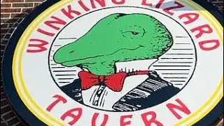 Tolle gets Full @ Winking Lizard Tavern - Mentor, OH