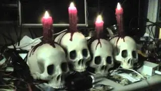 Halloween Skulls with flickering LED candles