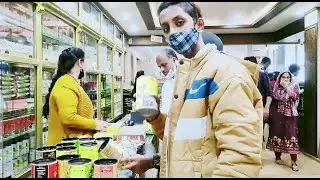 Buying chocolate's 🍫 & tea powder in Ooty| Ooty vlog sain saklain vlog