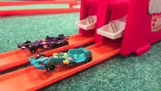 1971 Hot Wheels Ontario Trio - Oval