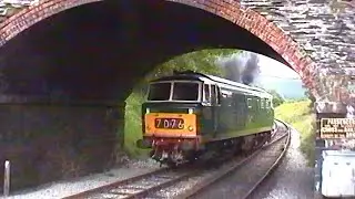 Llangollen Diesel Gala, 28th & 29th June 1997 - with visiting D7076!