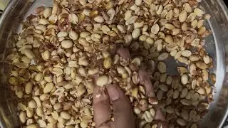 How to roast peanuts in microwave oven in just 3 minutes #recipe #microwave #foodhacks #viral #food 