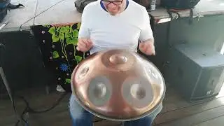 Playing on a YISHAMA PANTAM Low F2 Pygmy that belongs Kabeção - many thanks Kabe! :-)