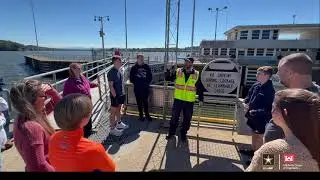 Groups navigate Fort Loudoun Lock