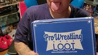August 2022 PRO WRESTLING LOOT UNBOXING