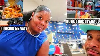 Picture us vlogging | Huge grocery haul for a family of three | Cooking my way