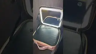 Makeup Bag with LED Mirror #makeup #makeupbag #makeuplover #ledmakeupmirror #cosmetics #makeupcase