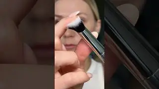 Your makeup brushes matters - this one is my favorite concealer brush #hauslabs #concealer #makeup