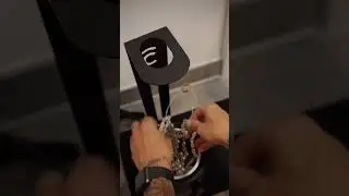 Натирание цепи твердым воском