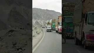 Landslide at Chilas Pakistan|Road block with heavy traffic|Trip to Naran Kagan #beautiful #pakistan