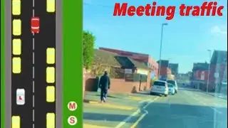 التعامل مع السير المعاكس في الطرق الضيقة  Meeting oncoming traffic