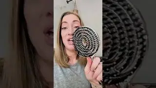 I Found This Brush by Accident&hellip; and Now We&rsquo;re Obsessed #halovida  #momlifehacks  #hairbrush
