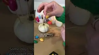 I really enjoyed painting acorns #autumncrafts #acorncraft #diyautumndecor #onthisday