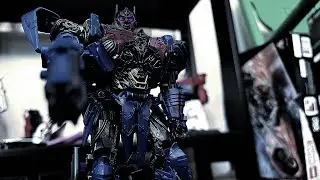 Gundam vs. Nemesis Prime