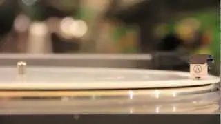Tocando disco de Vinil/LP criado em impressora 3D