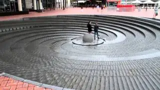 Australia - The Spiral Fountain @ Darling Harbour  (Sydney)