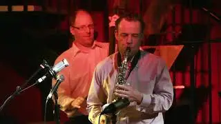 Leigh Barker Band play 