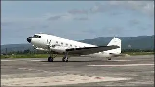 DC-3 Aircraft Registration Number N882TP starting up the engine and taxi! 
