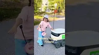 #deliveryrobot #finland #smarket #deliveryapps #music #funtowatch #caughtonstream