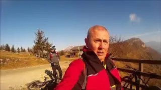 Lago del Segrino e Monte Cornizzolo in MTB.