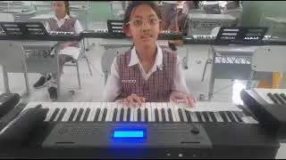 Bening, 04 November 2025 : Lagu Perform - We Wish You, Ekskul SD Ursulla