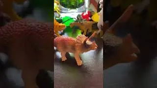 Dinosaur Christmas: Day 18